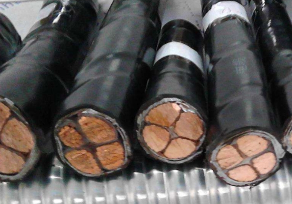 南粵電線電纜廠家分享電焊機(jī)電纜的幾個(gè)特性是什么.jpg 南粵電線電纜廠家分享電焊機(jī)電纜的幾個(gè)特性是什么.jpg